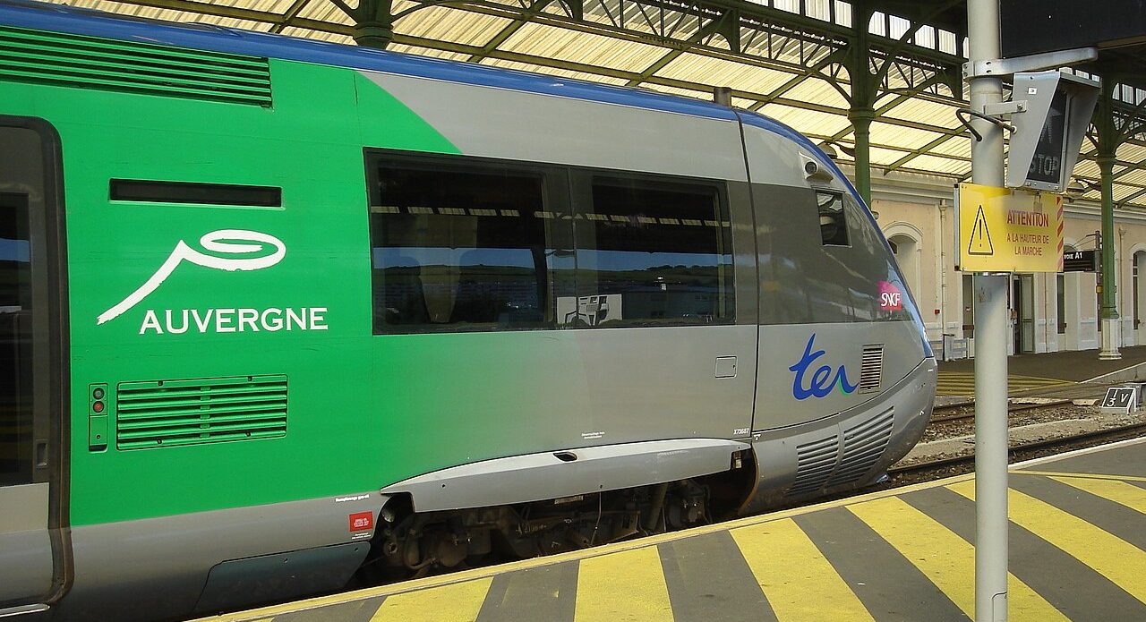 Wie erreichen Sie uns?